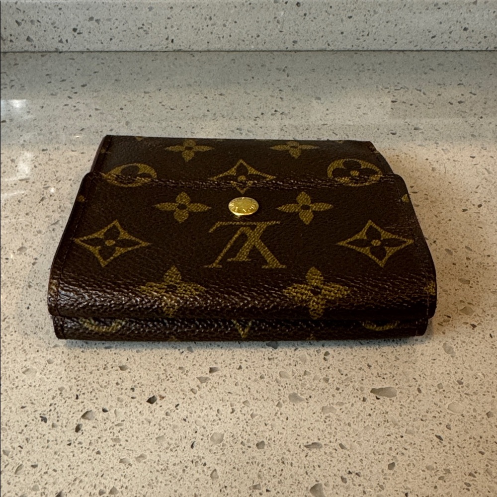 LOUIS VUITTON - Portefeuille Elise Monogram Compact Wallet - Picture 5 of 13